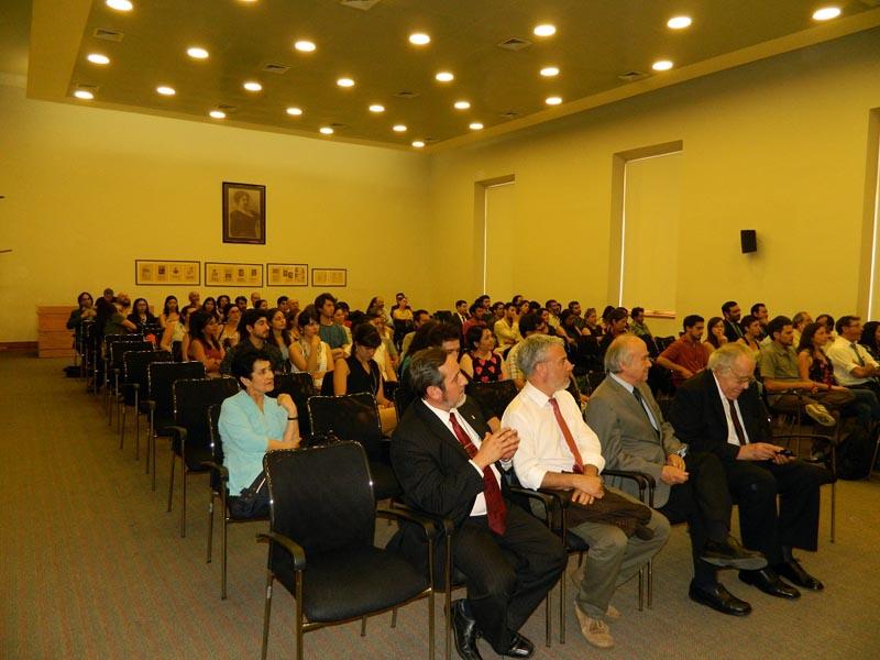 Varias autoridades de la Facultad de Ciencias Agronómicas, académicos, estudiantes y egresados participaron de este emotivo 20° Aniversario.