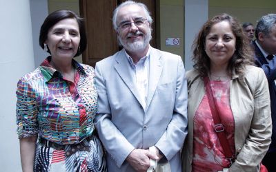 La Decana de la Facultad de Medicina Cecilia Sepúlveda; el Director del Centro Cultural Estación Mapocho Arturo Navarro y la Directora de Bienestar Estudiantil Marisol Prado.