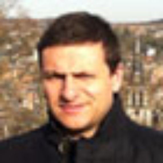 Profesor Cristian Mattar B.