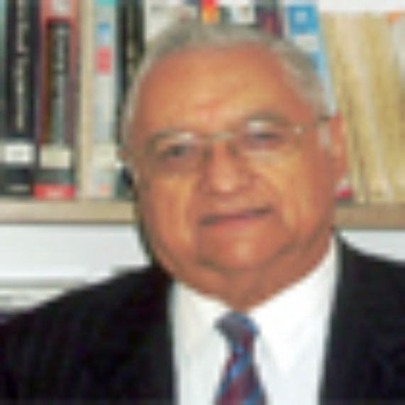 Profesor Roberto H. González Rodríguez