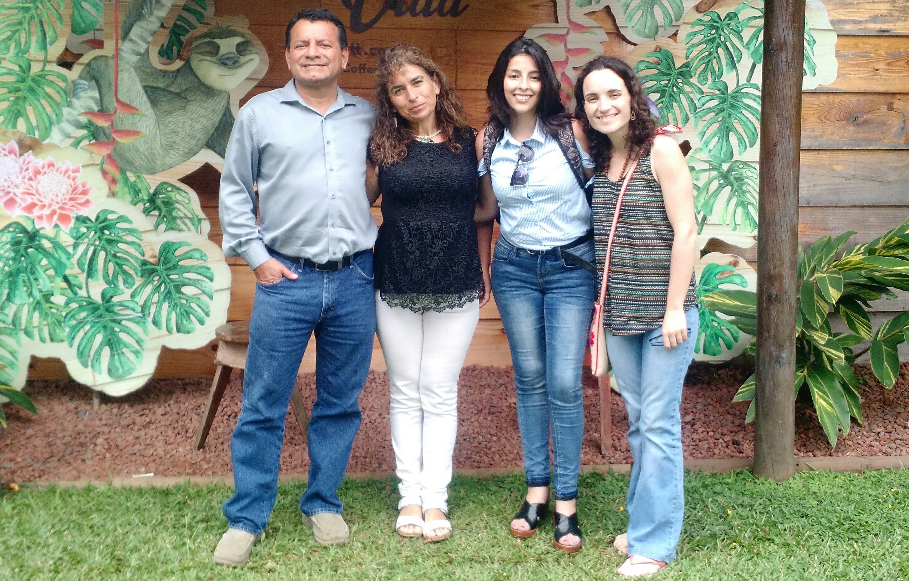 Académicas realizan visita a la Universidad de Costa Rica Facultad de